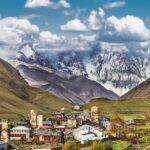 Ein idyllisches Bergdorf in Georgien