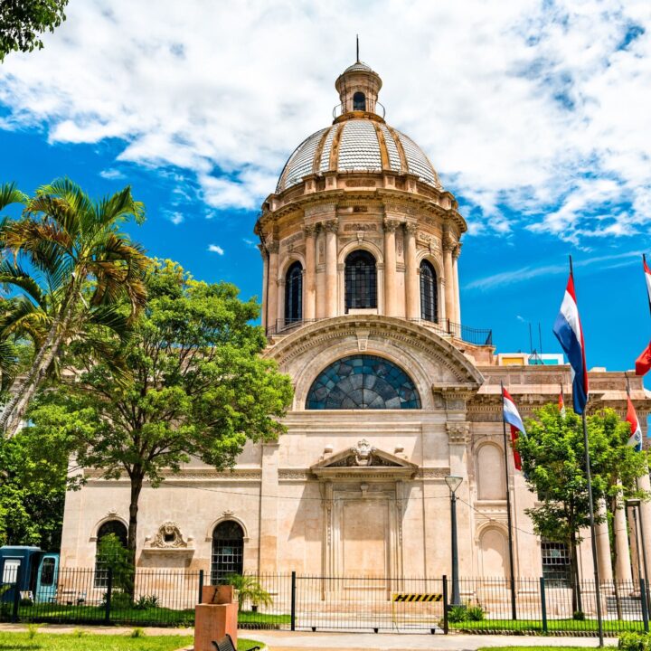 Ein historisches Gebäude in Paraguay