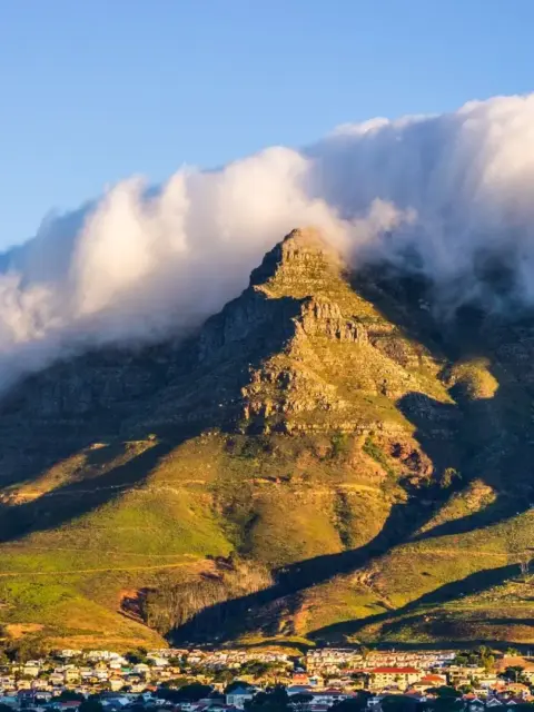 Table Mountain als Symbol für Krankenversicherung in Südafrika