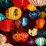 Laternen als Symbol für Krankenversicherung in Vietnam