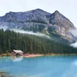 Eine einsame Hütte als Symbol für Wohnsitz