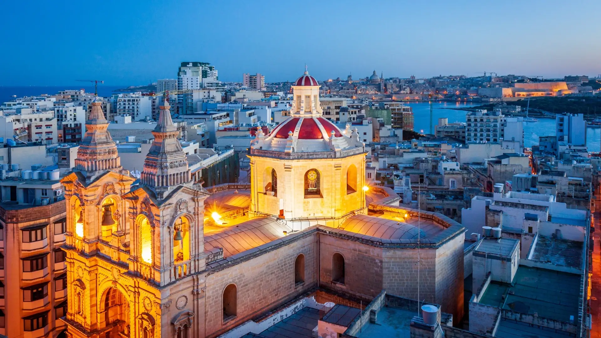 Eine Stadtkulisse als Symbol für Visum für Malta